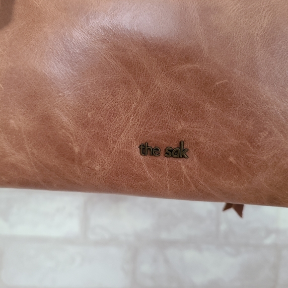 The Sak Sanibel Floral Embossed Crossbody Bag - Picture 4 of 5